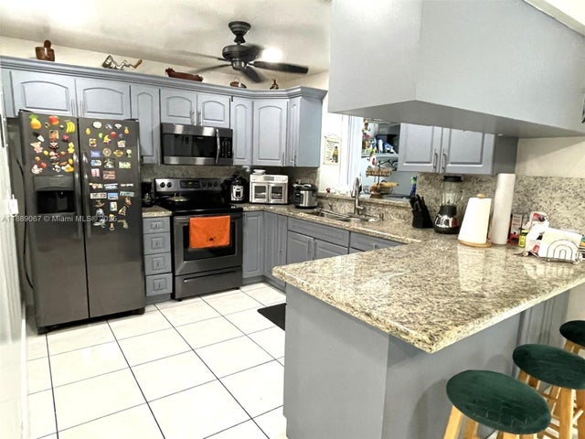 3 of 23 - 1213 Sw 82nd Ave, North Lauderdale, FL
