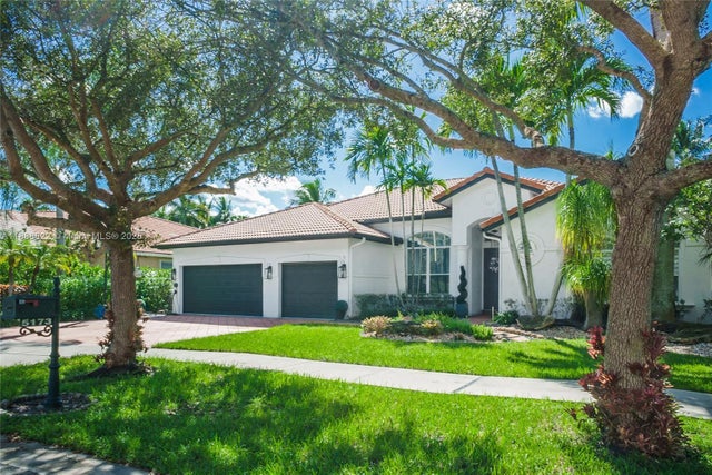 2 of 94 - 5173 Lakewood Dr, Cooper City, FL