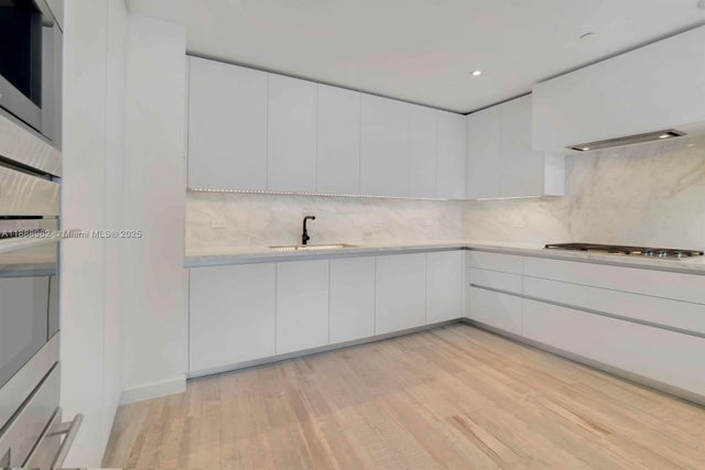 5 of 30 - 2200 N Ocean Blvd S906, Fort Lauderdale, FL