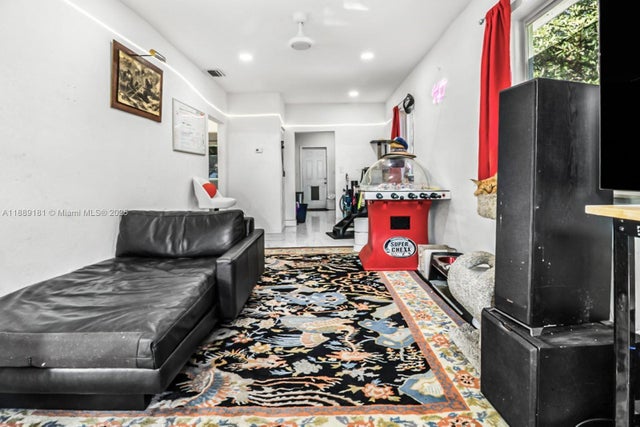 3 of 26 - 4220 Nw 23rd Ave, Miami, FL