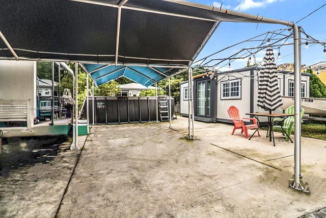 4 of 26 - 4220 Nw 23rd Ave, Miami, FL