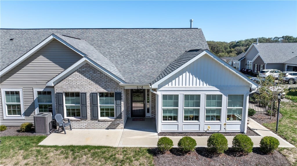 1174 Sandy Ridge Drive, Buffalo