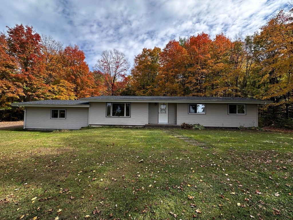 W5095 Westberg Rd, Ogema
