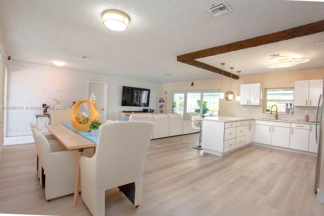 3 of 29 - 5920 Sw 94th Ave, Miami, FL