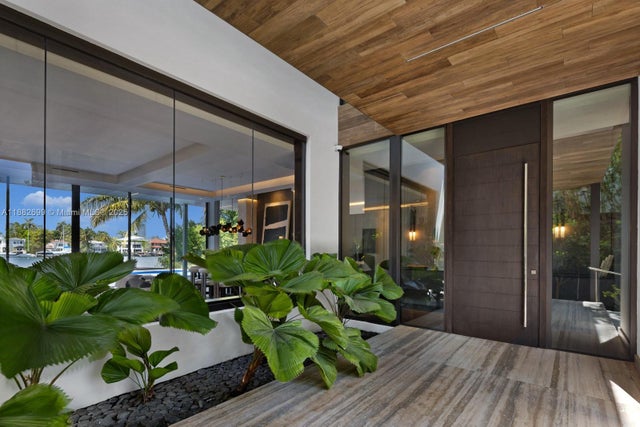 5 of 38 - 508 W Dilido Dr, Miami Beach, FL