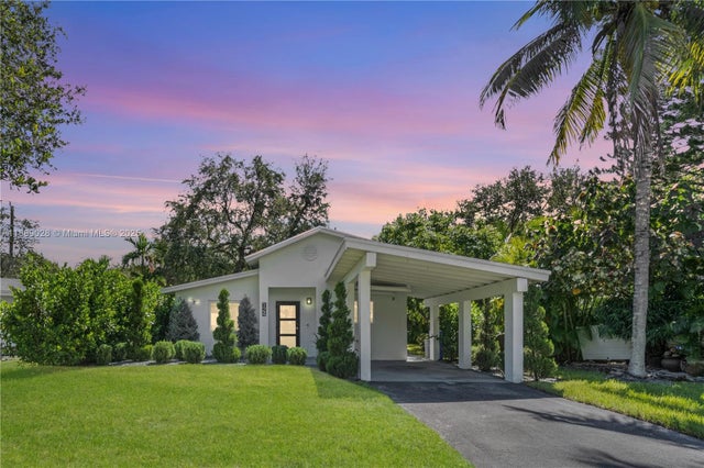 1 of 20 - 124 George Allen Ave, Coral Gables, FL