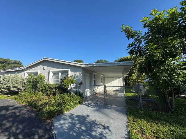 1 of 21 - 6241 Nw 12th St, Sunrise, FL