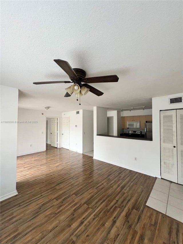 5 of 19 - 4171 San Marino Blvd 203, West Palm Beach, FL