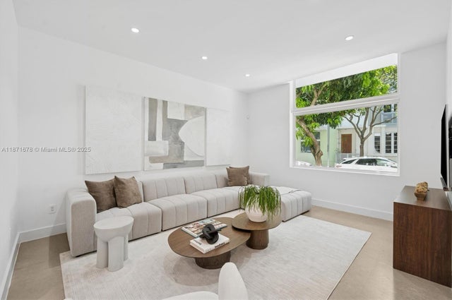 4 of 55 - 211 Water Way, Miami Beach, FL