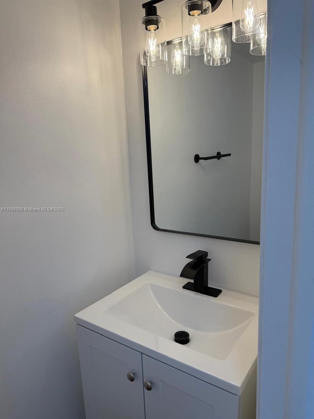 2 of 15 - 4163 Sw 66th Ter 108, Davie, FL