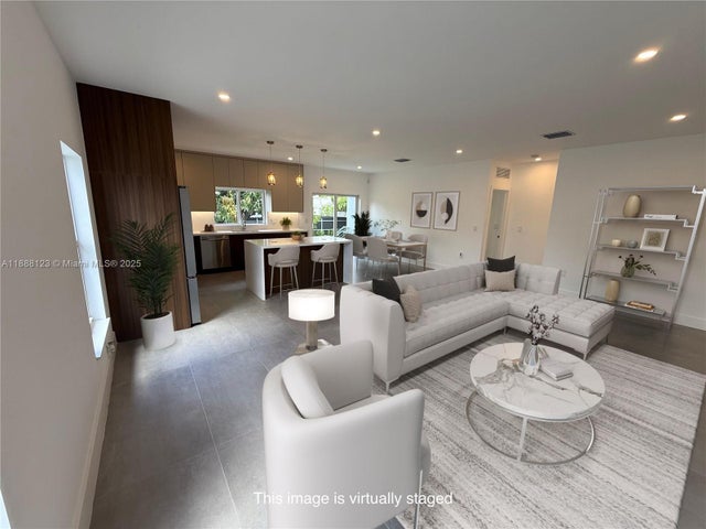 5 of 33 - 3431 Nw 14th Ter, Miami, FL