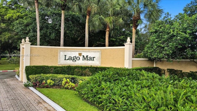 2 of 55 - 400 Nw 127th Ave 13 & 14, Plantation, FL