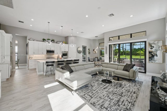 2 of 75 - 12065 N Kalmar Cir, Parkland, FL