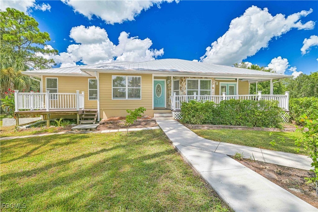 6840 Cadet Ave, Fort Myers