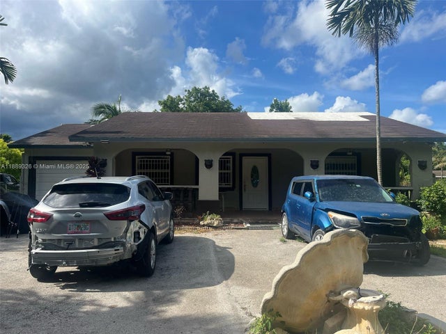 19755 Sw 190th St, Miami