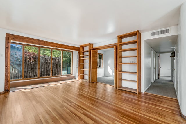 456 Amado Street, Santa Fe