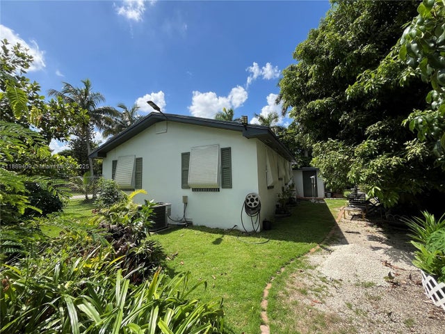 3 of 36 - 801 Nw 12th St, Homestead, FL