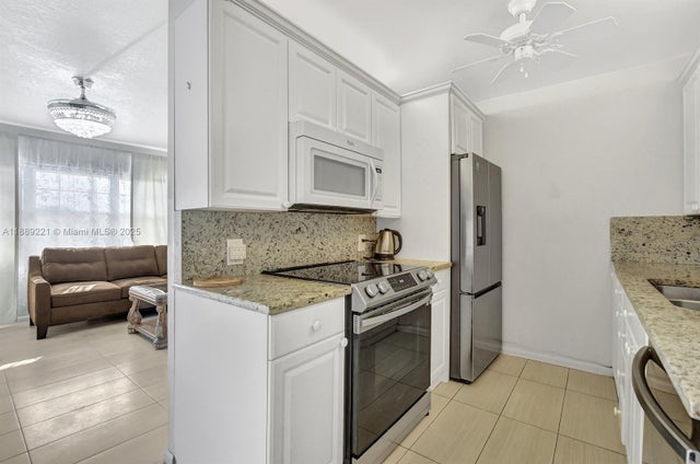 2 of 27 - 4008 Oakridge A 4008, Deerfield Beach, FL