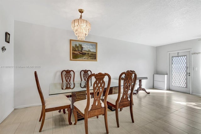 5 of 27 - 4008 Oakridge A 4008, Deerfield Beach, FL