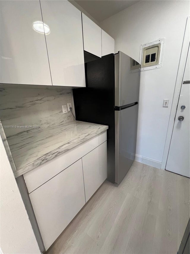 2 of 15 - 1821 Ne 62nd St 426, Fort Lauderdale, FL