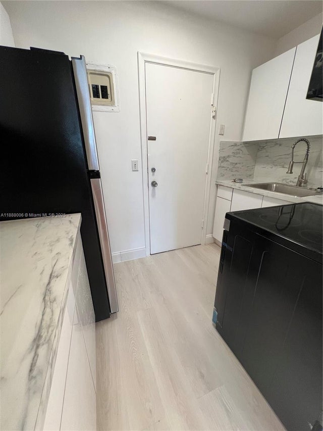 4 of 15 - 1821 Ne 62nd St 426, Fort Lauderdale, FL