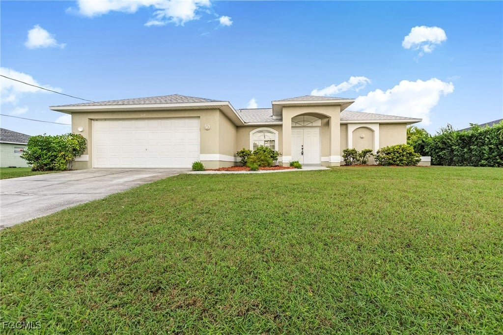 517 Se 16th Pl, Cape Coral