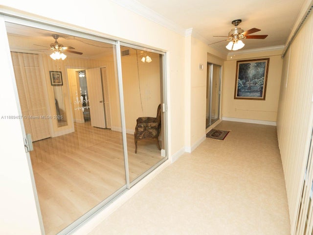 4 of 24 - 2121 Ne 42nd Ct 202c, Lighthouse Point, FL