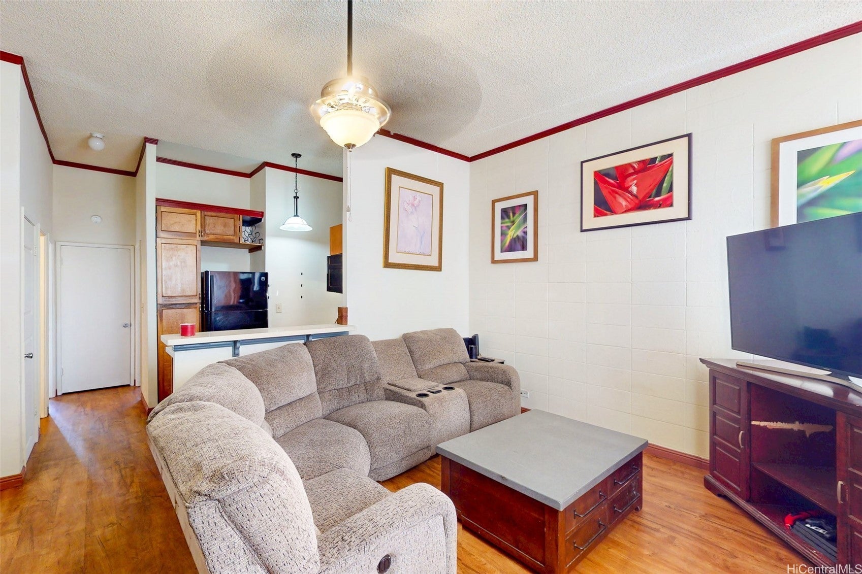 Photo of Listing #202521727