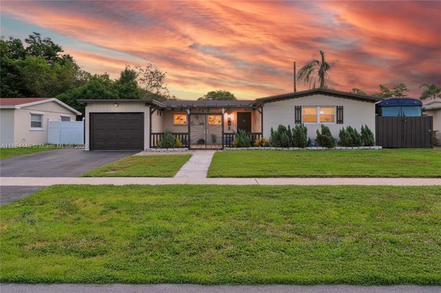 1 of 34 - 421 Sw 64th Way, Pembroke Pines, FL