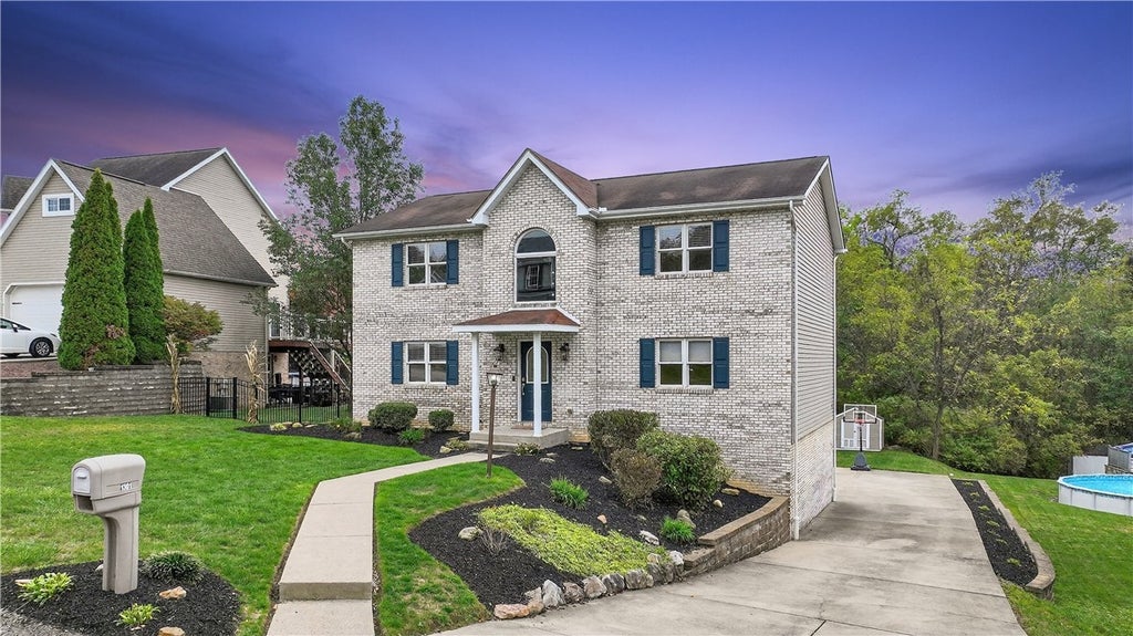 1301 Samantha Way, North Huntingdon