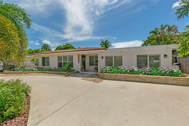 1 of 53 - 1834 Ne 34th St, Oakland Park, FL