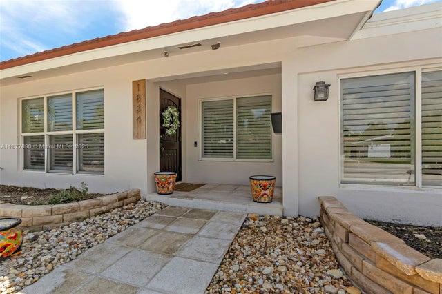 2 of 53 - 1834 Ne 34th St, Oakland Park, FL
