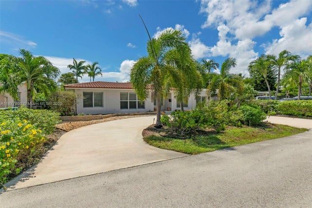 3 of 53 - 1834 Ne 34th St, Oakland Park, FL