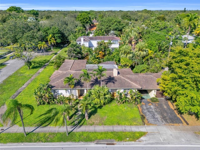 1 of 36 - 9410 Ne 6th Ave, Miami Shores, FL