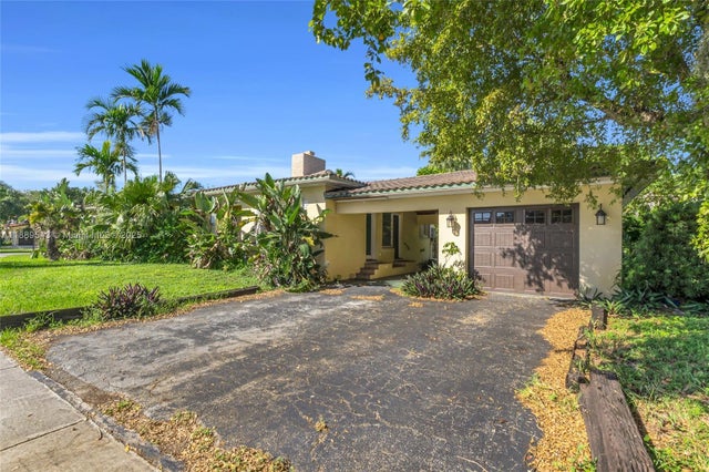 4 of 36 - 9410 Ne 6th Ave, Miami Shores, FL