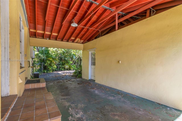 5 of 36 - 9410 Ne 6th Ave, Miami Shores, FL