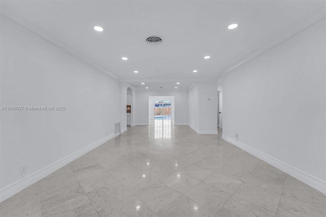 3 of 22 - 2005 N 36th Ave, Hollywood, FL