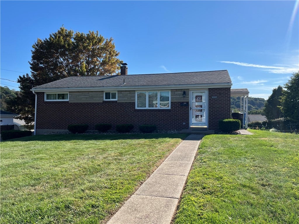 3020 Mintwood Drive, Lower Burrell