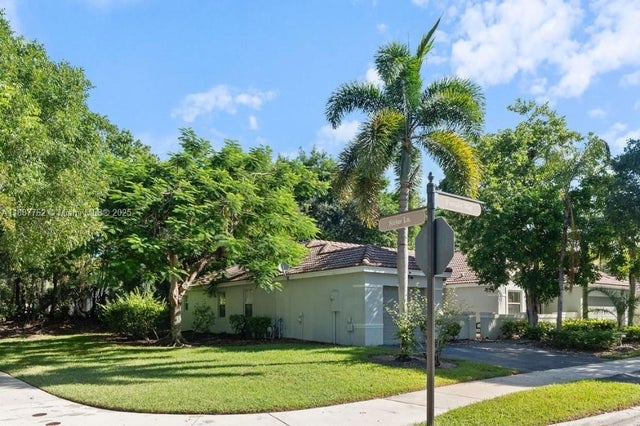 2 of 32 - 2103 Borealis Way, Weston, FL
