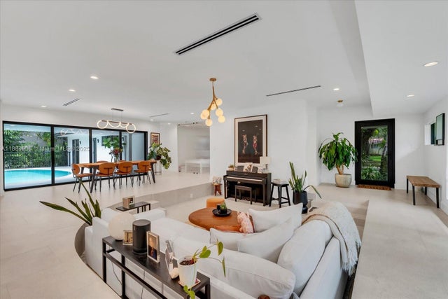 4 of 34 - 3111 Anderson Rd, Coral Gables, FL