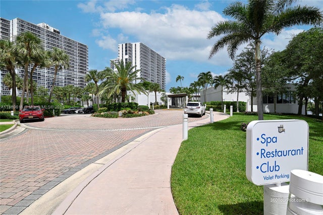 5 of 82 - 20281 E Country Club Dr 2110, Aventura, FL