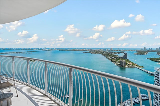 4 of 24 - 1750 N Bayshore Dr 4802, Miami, FL