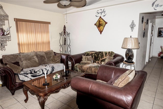 1 of 8 - 3906 3609 22nd St Sw, Lehigh Acres, FL