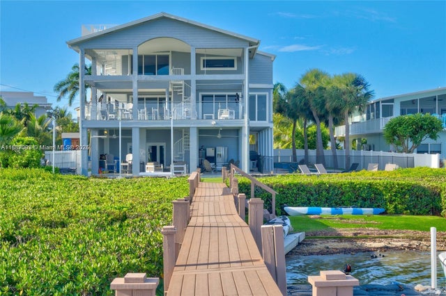 1 of 26 - 67 N Bounty Ln, Key Largo, FL