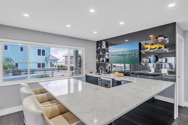 4 of 26 - 67 N Bounty Ln, Key Largo, FL