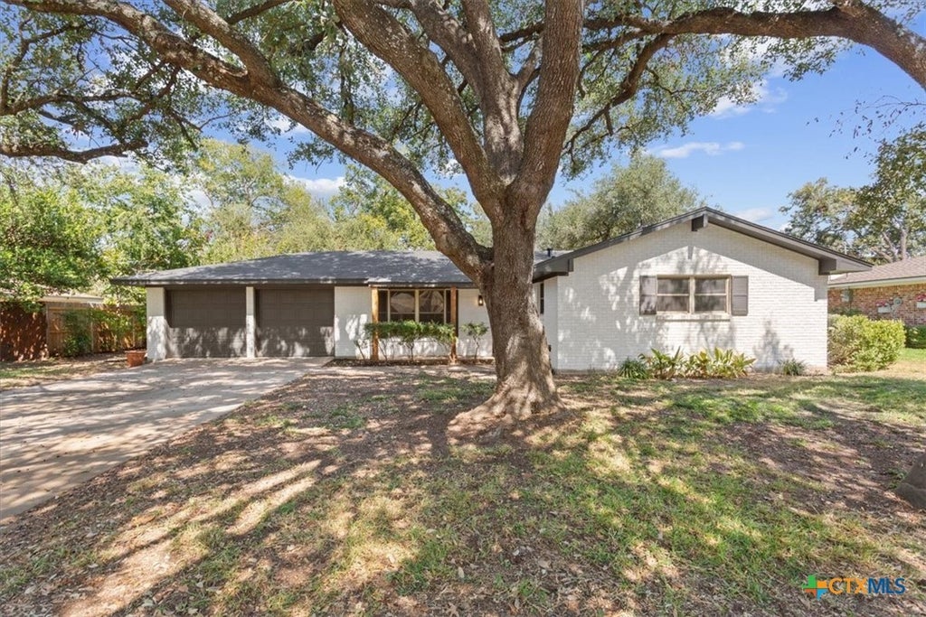 4412 Briar Cliff Road, Temple