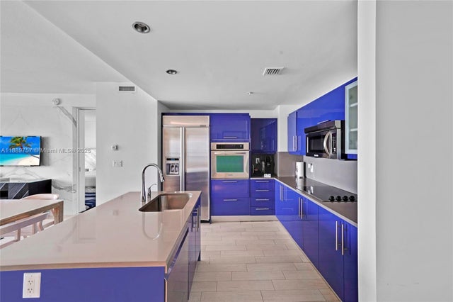 3 of 61 - 3101 Bayshore Dr 1704, Fort Lauderdale, FL