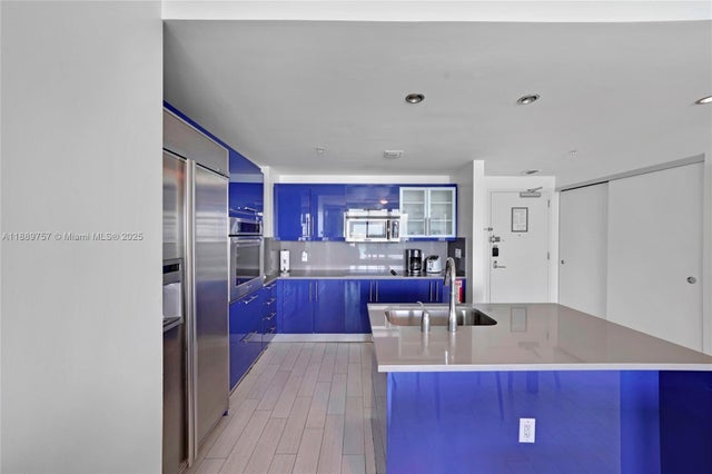 5 of 61 - 3101 Bayshore Dr 1704, Fort Lauderdale, FL