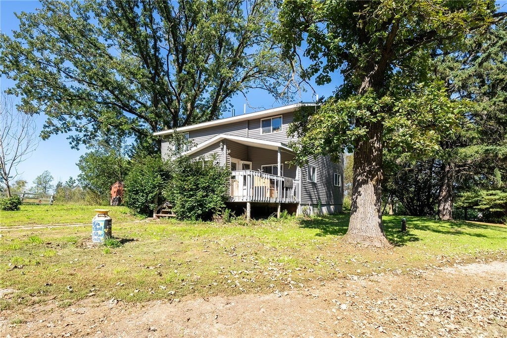 1097 13 1/2 14th Avenue, Barron