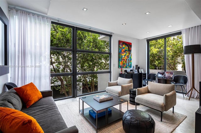 1 of 23 - 1024 Lenox Ave 8, Miami Beach, FL
